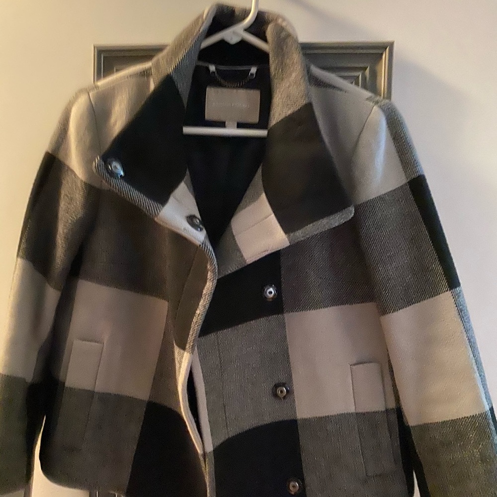 Banana Republic Cropped Coat size S